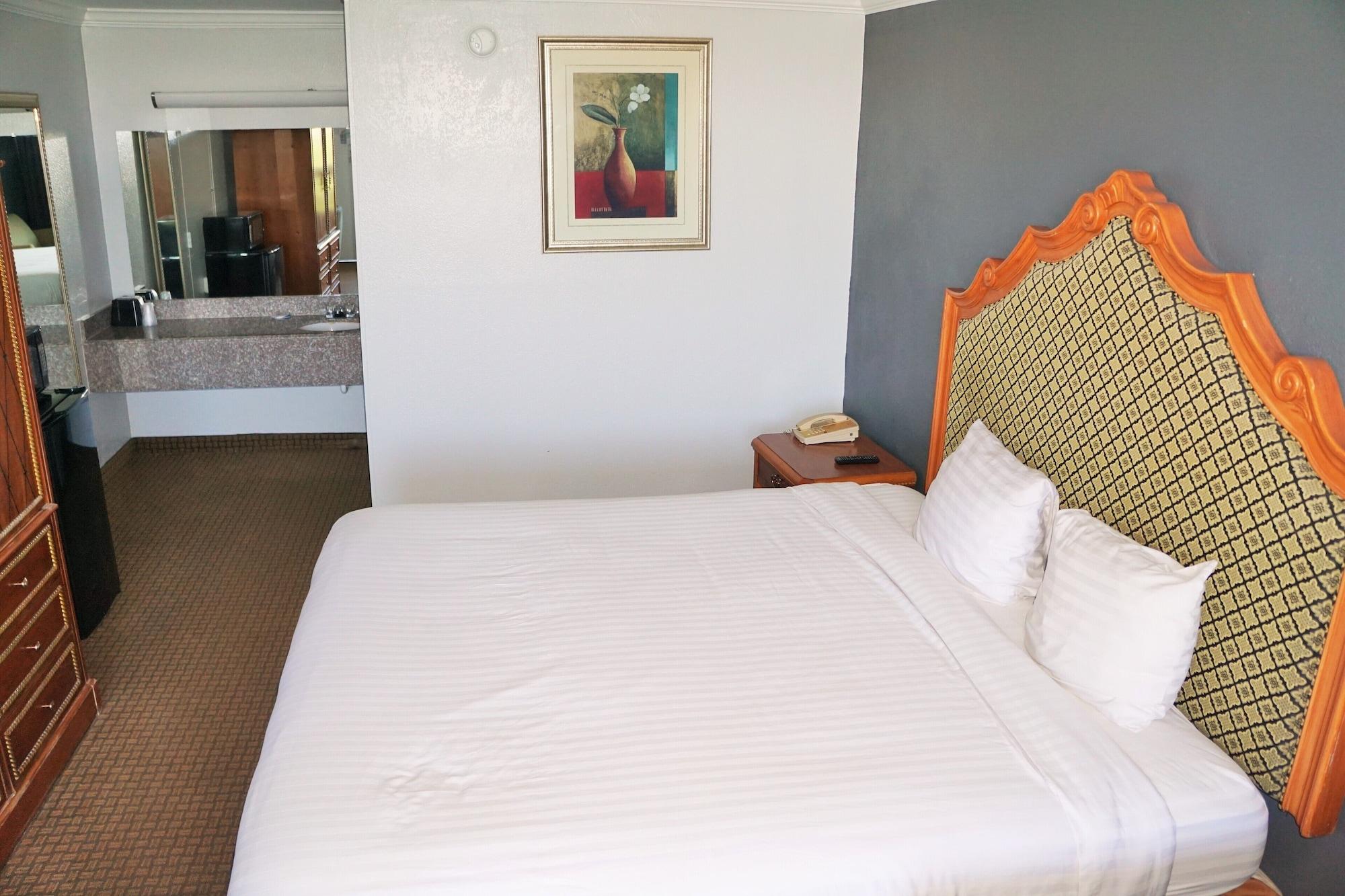 Hotel Elev8 Conroe Luaran gambar
