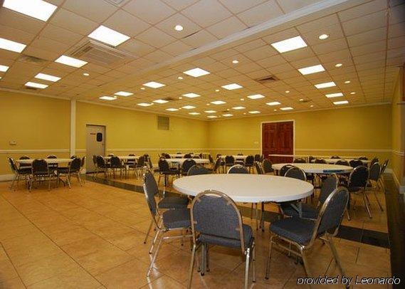 Hotel Elev8 Conroe Perniagaan gambar