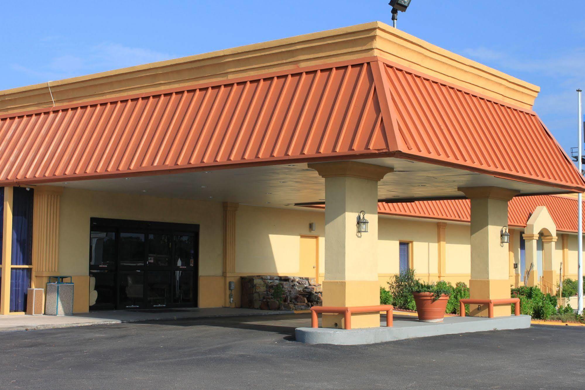 Hotel Elev8 Conroe Luaran gambar