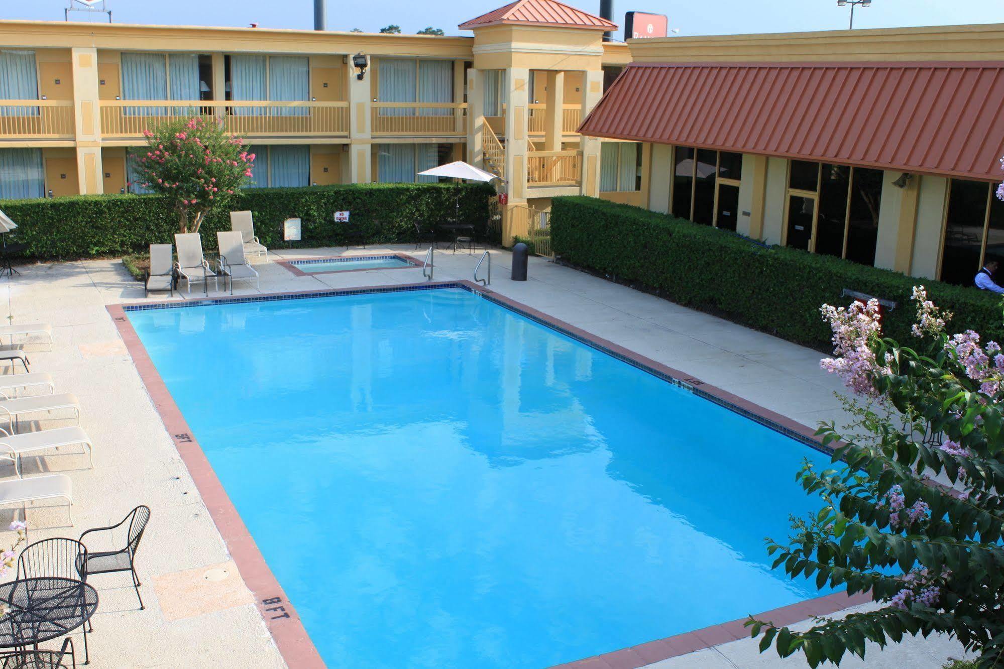 Hotel Elev8 Conroe Luaran gambar